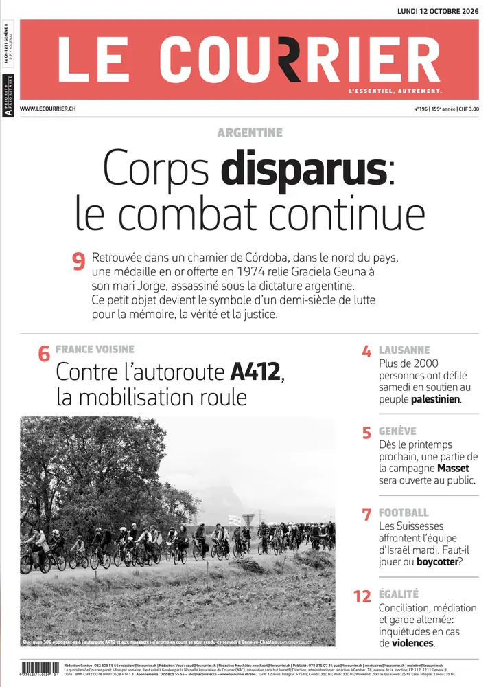 Tearsheet Le Courrier : photographie de Capucine Veuillet, stagiaire Transmission promo 2024